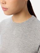 Women's Short-Sleeve Cashmere Sweater Grey worn by model, detail view on white background