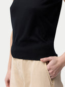 Women's Cashmere Silk Sleeveless Top Black worn by model, detail view on white backround